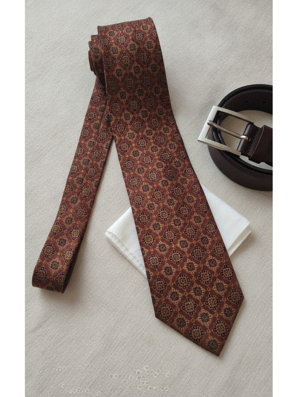 Vintage Countess Mara Brown Patterned 100% Silk Tie